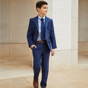 Class Club boys size 16 suit in color sharkskin